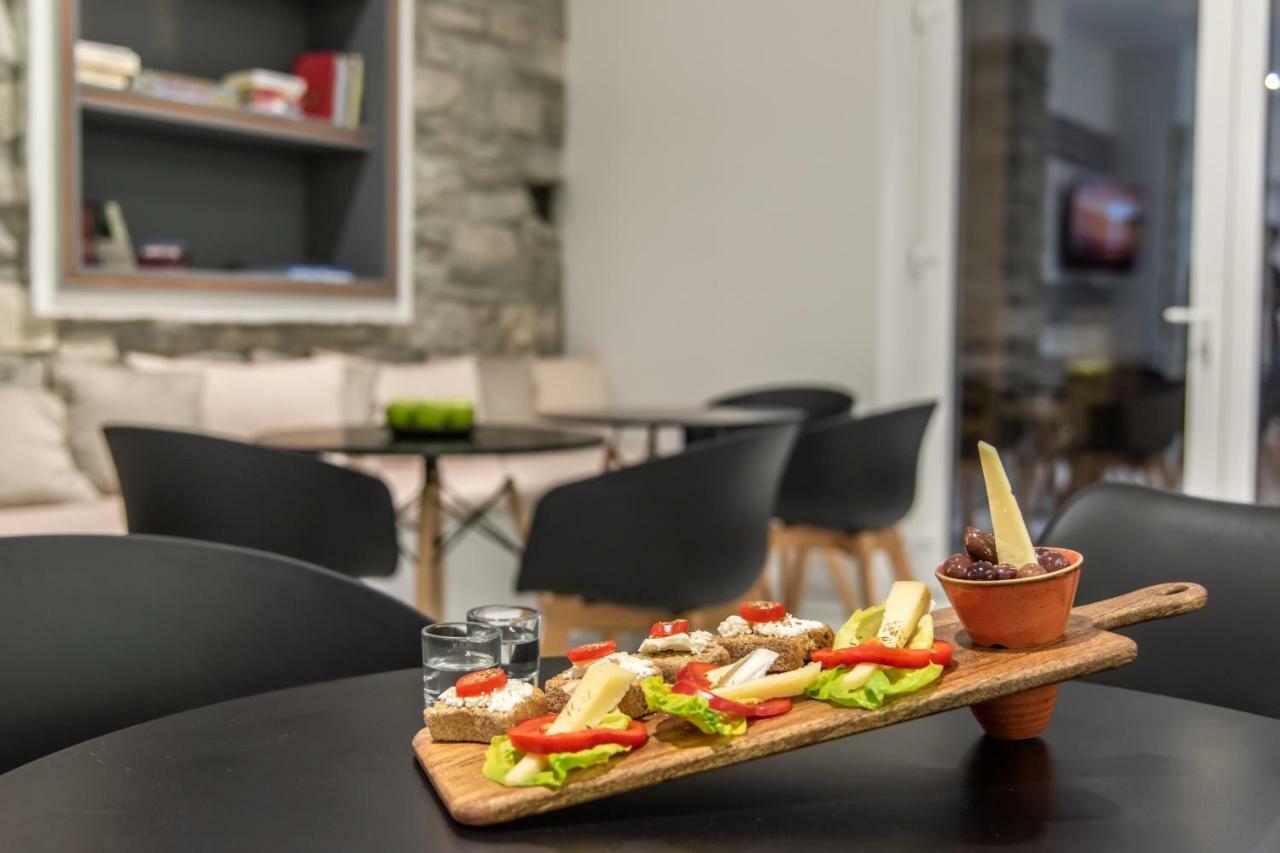 Byzantio City Hotel Tínos Eksteriør bilde