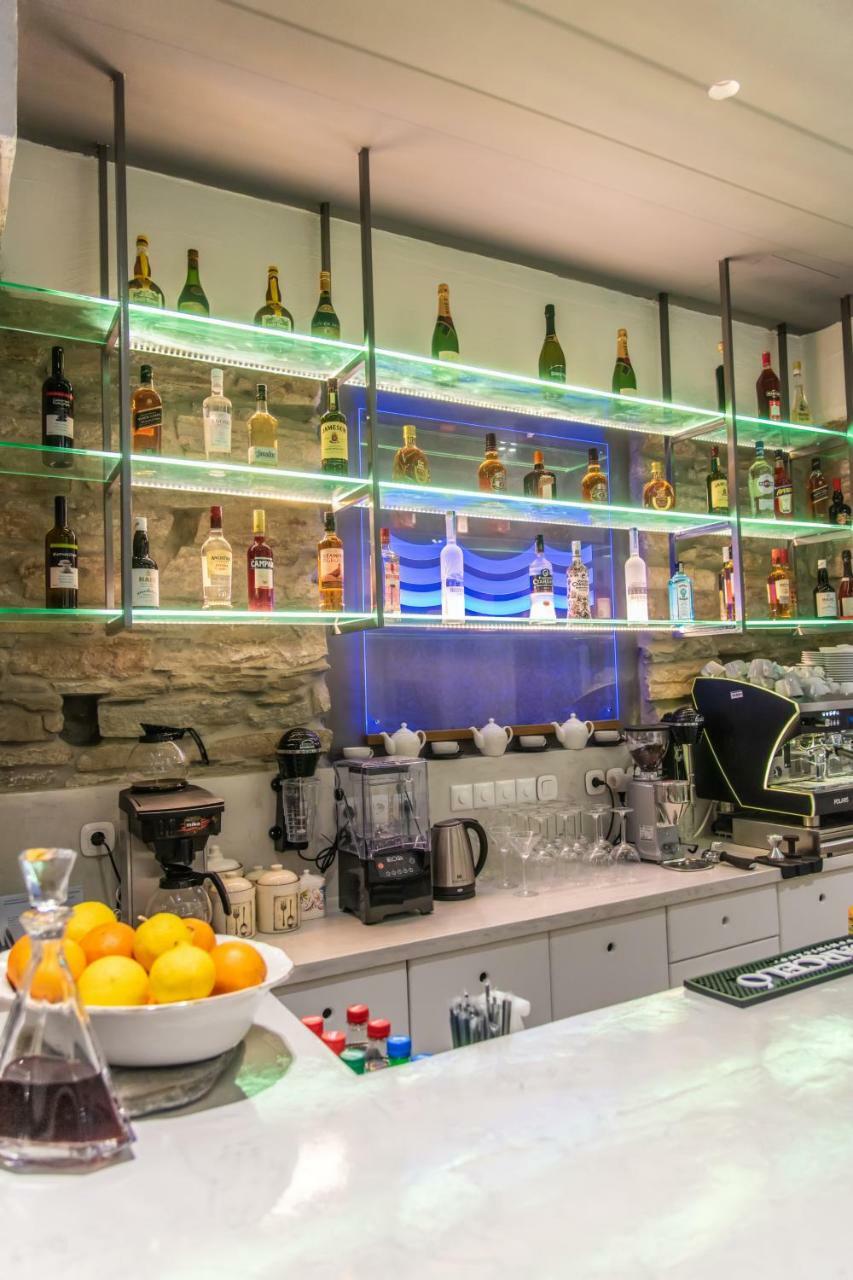 Byzantio City Hotel Tínos Eksteriør bilde